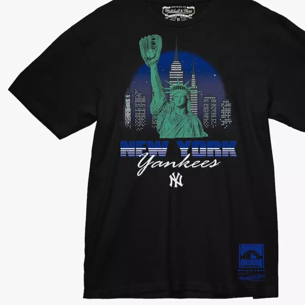 Mitchell & Ness Black New York Yankees T-Shirt